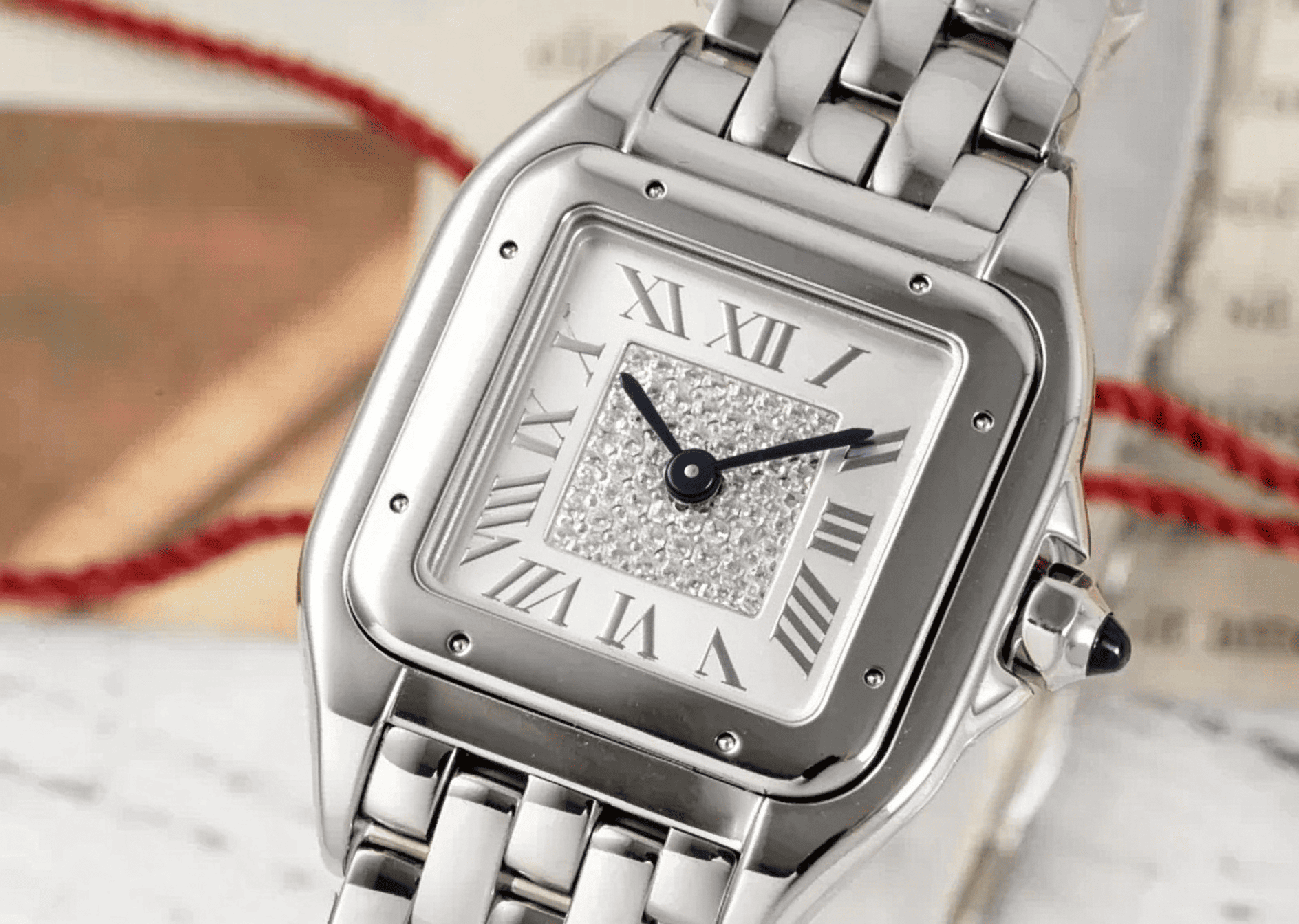 Panthere Secrete De Ladies 22mm SS/SS Diamonds Dial AF Quartz