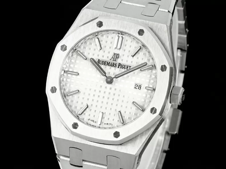 Royal Oak Ladies 67650 33mm SS/SS White ZF Swiss Qtz - Image 2