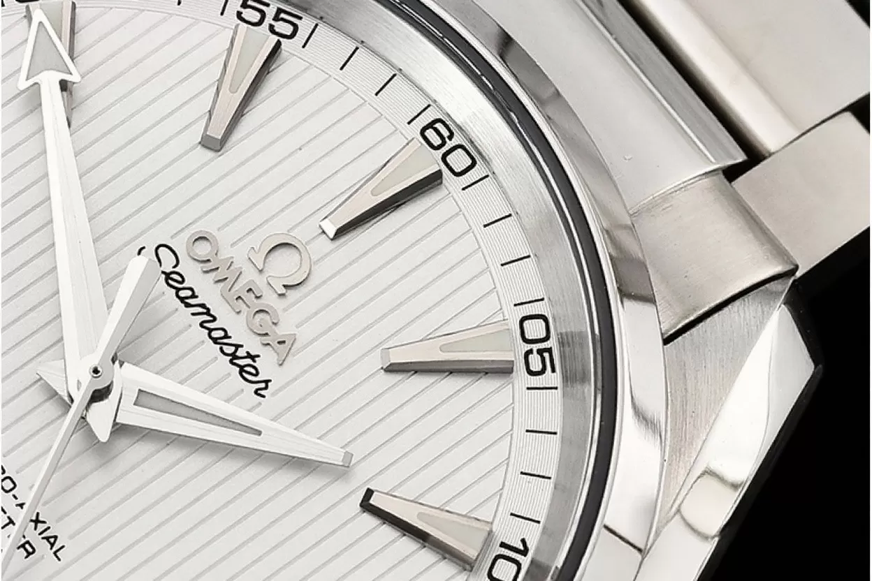 Aqua Terra 150m 41mm SS/SS White VSF A8500 - Image 7
