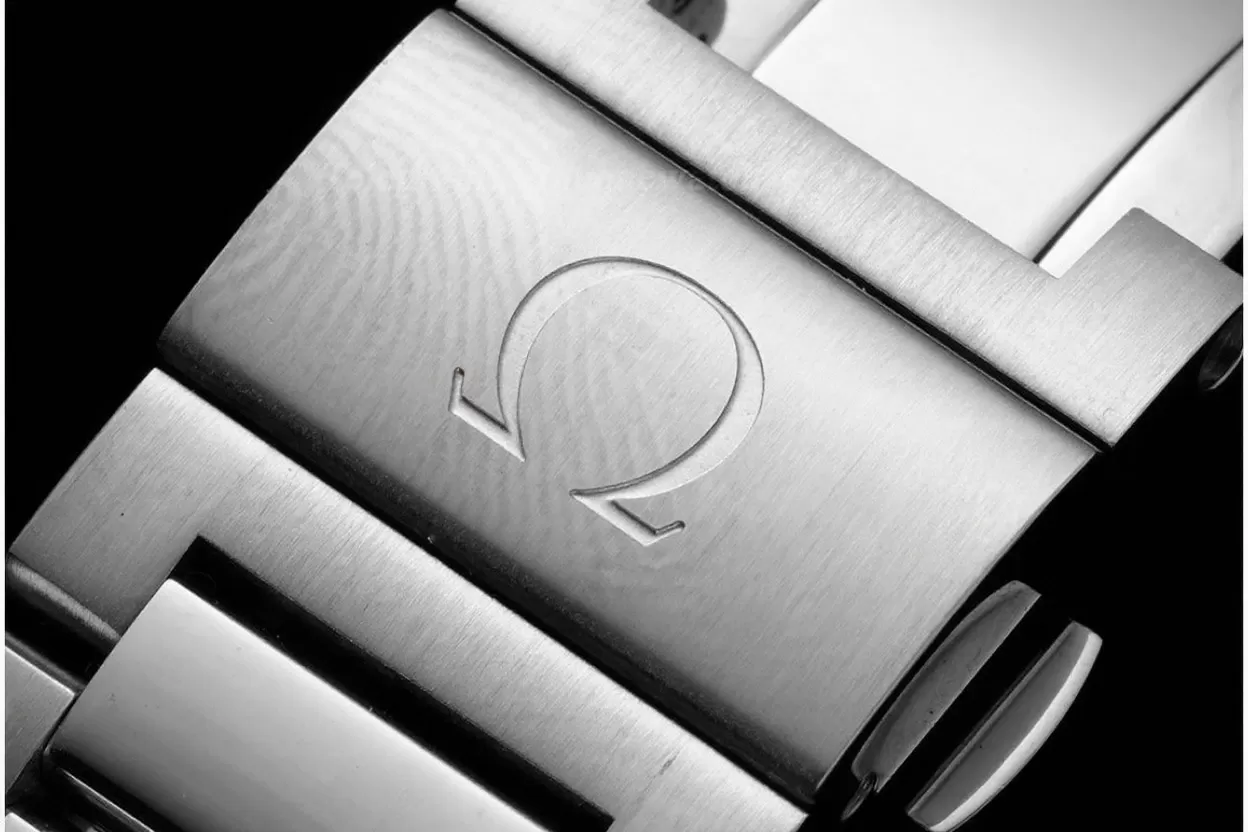 Aqua Terra 150m 41mm SS/SS White Textured VSF A8500 - Image 17