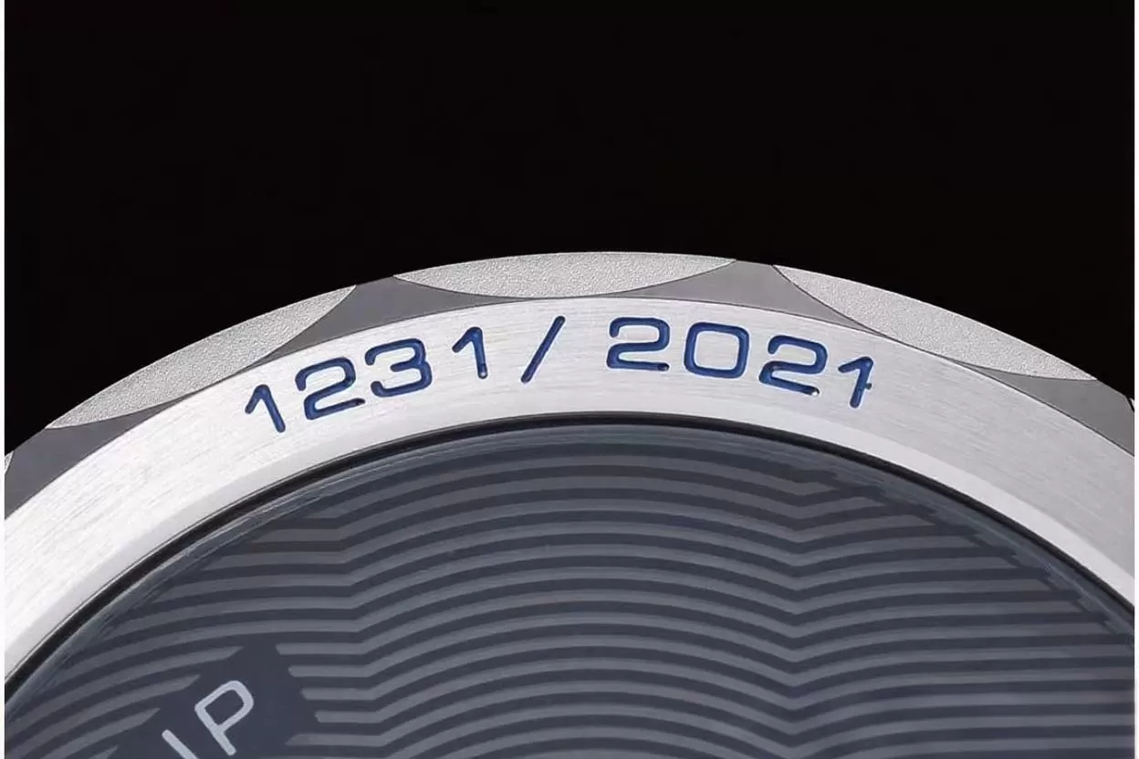 Planet Ocean 43.5mm America's Cup SS/RU White VSF A8900 - Image 21