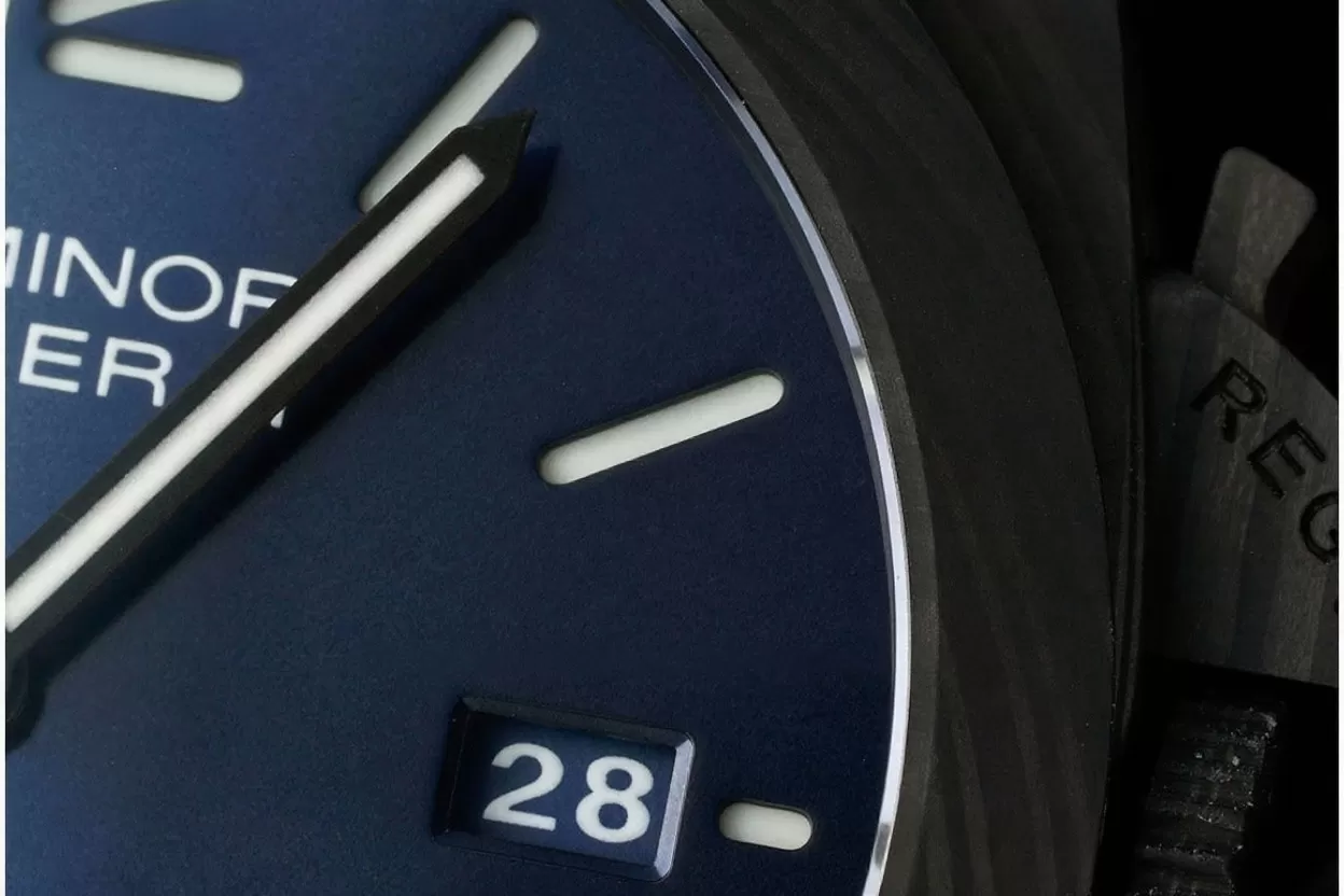 Luminor PAM1529 Luna Rossa 44mm FC/RU Blue Dial VSF P9010 - Image 5