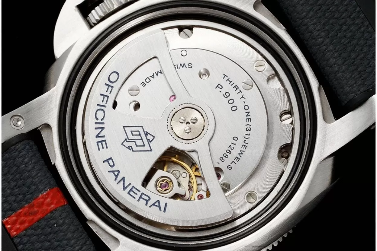 Submersible PAM1565 Luna Rossa 42mm SS/RU Blue Dial VSF P900 - Image 11