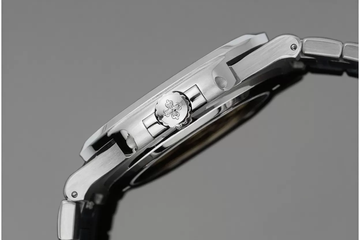 Nautilus 5711 40mm SS/SS Blue/Stk PPF V6 A330 - Image 8