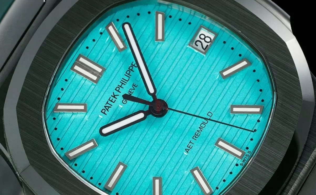 Nautilus AET 5711 40mm Cer/RU Tiffany Blue Dial AMGF MY9015 - Image 4